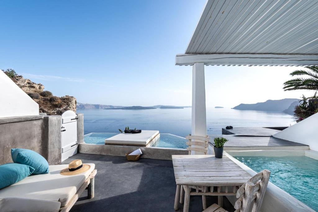 Best hotels in Oia - Andronis Boutique hotel