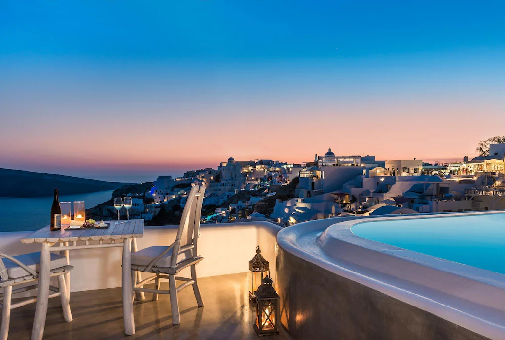 Best hotels in Oia - Andronis Luxury Suites